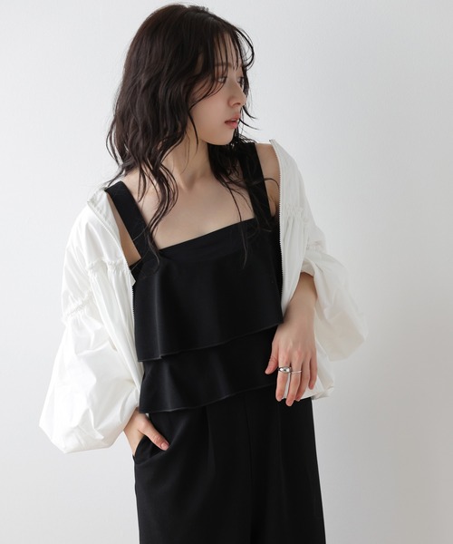 La-gemme(ラジェム)の「ティアードフリルオールインワン(つなぎ/オールインワン・レディース・ベージュ/ネイビー/ブラック・L/M)」の5枚目の写真
