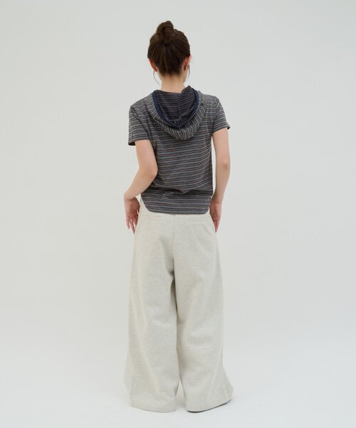 DISCOAT(ディスコート)の「【umm.】マルチボーダーフードTシャツ(Tシャツ/カットソー・レディース・ライトグレー/チャコールグレー/アイボリー・FREE)」の11枚目の写真