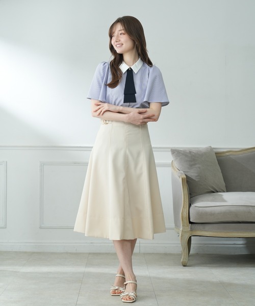 ASTORIA ODIER(アストリアオディール)の「サイドバックルフレアスカート(スカート・レディース・ベージュ/ネイビー/ラベンダー・SMALL/MEDIUM/LARGE)」の7枚目の写真