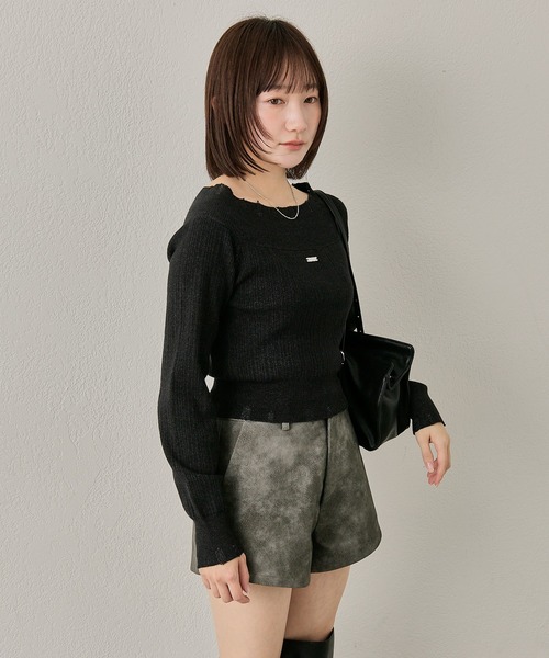 mline（エムライン）の「[mline]レザーコンパクトパンツ（その他パンツ・レディース・ブラック/グレー・1/2）」の8枚目の写真