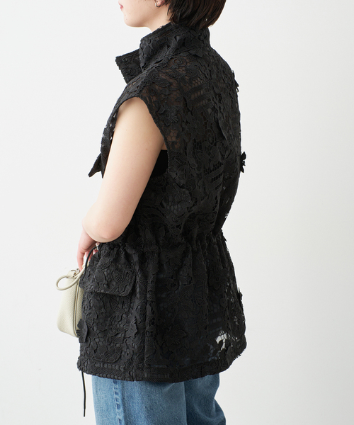 Spick & Span(スピックアンドスパン)の「《一部店舗+WEB限定》LAYAS/レイヤーズ レースベスト(ベスト・レディース・ホワイト/ブラック・FREE)」の6枚目の写真
