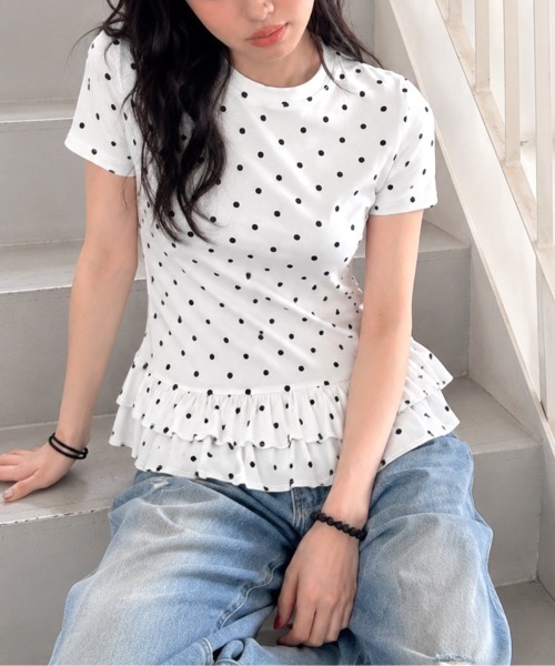 SHEENA(シーナ)の「ドットフリル半袖Tシャツ(Tシャツ/カットソー・レディース・ホワイト/ブラック・M)」の6枚目の写真
