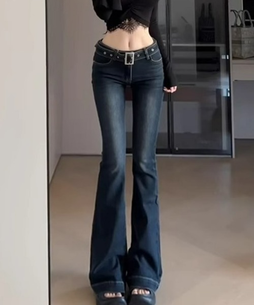REBALANCE(リバランス)の「フレアデニムパンツ(デニムパンツ・レディース・A・MEDIUM/LARGE/X-LARGE)」の2枚目の写真