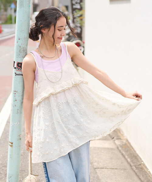 FREAK'S STORE(フリークスストア)の「インド 3D刺繍 花柄キャミビスチェ(キャミソール・レディース・ブラック/ブルー/オフホワイト・フリ-)」の12枚目の写真
