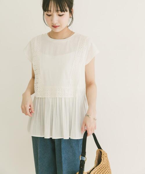 ITEMS URBANRESEARCH(アイテムズ アーバンリサーチ)の「レーストリムプルオーバー(Tシャツ/カットソー・レディース・ブラック/ホワイト/ブラウン・FREE)」の5枚目の写真