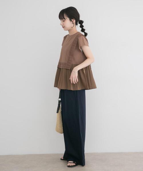 ITEMS URBANRESEARCH(アイテムズ アーバンリサーチ)の「レーストリムプルオーバー(Tシャツ/カットソー・レディース・ブラック/ホワイト/ブラウン・FREE)」の7枚目の写真