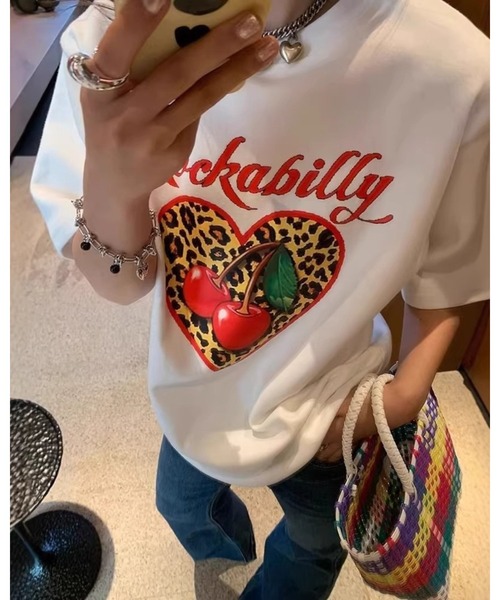 CHEER(チアー)の「ヒョウ柄 ハート チェリー プリントレトロ ロカビリーTシャツ(Tシャツ/カットソー・レディース・ホワイト・FREE)」の2枚目の写真
