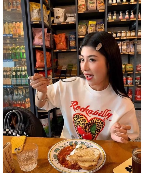 CHEER(チアー)の「ヒョウ柄 ハート チェリー プリントレトロ ロカビリーTシャツ(Tシャツ/カットソー・レディース・ホワイト・FREE)」の5枚目の写真