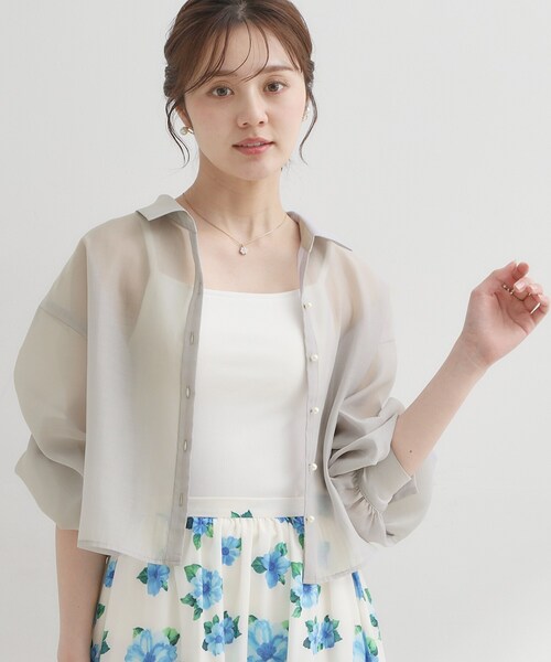 couture brooch(クチュールブローチ)の「【洗える】ショート丈 シアーシャツ(シャツ/ブラウス・レディース・グレー/サンドベージュ/アイボリー・42/40/38/36)」の22枚目の写真