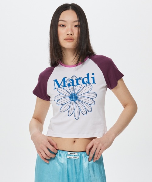 Mardi Mercredi(マルディメクルディ)の「CROPPED TSHIRT RAGLAN FLOWERMARDI / クロップド Tシャツ ラグラン フラワー マルディ(Tシャツ/カットソー・レディース・ホワイト×パープル/ホワイト×ブルー/ホワイト×ピンク・FREE)」の1枚目の写真