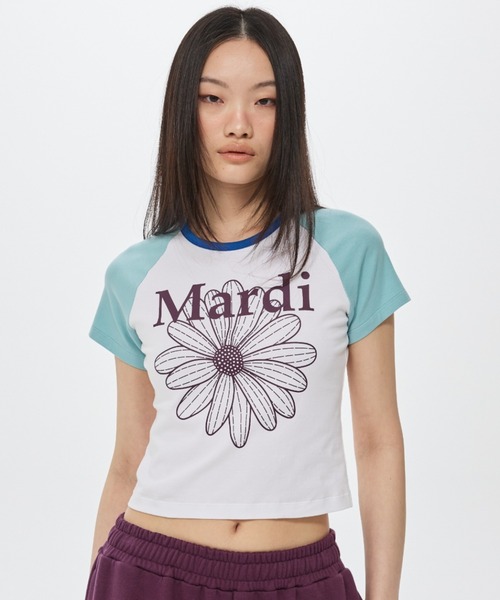 Mardi Mercredi(マルディメクルディ)の「CROPPED TSHIRT RAGLAN FLOWERMARDI / クロップド Tシャツ ラグラン フラワー マルディ(Tシャツ/カットソー・レディース・ホワイト×パープル/ホワイト×ブルー/ホワイト×ピンク・FREE)」の2枚目の写真