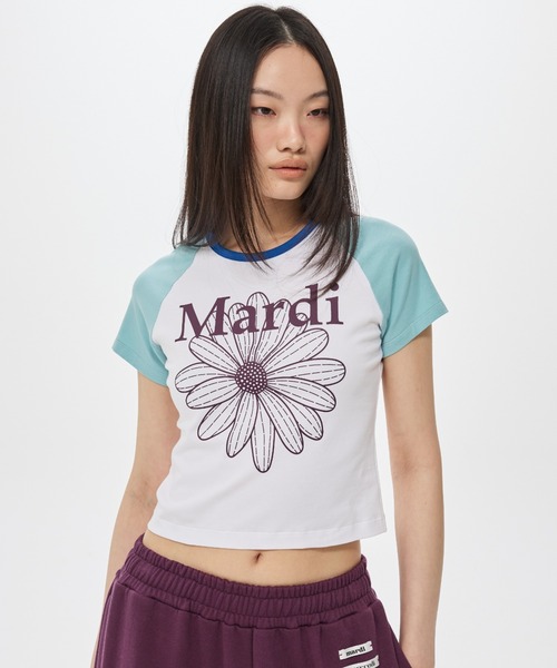 Mardi Mercredi(マルディメクルディ)の「CROPPED TSHIRT RAGLAN FLOWERMARDI / クロップド Tシャツ ラグラン フラワー マルディ(Tシャツ/カットソー・レディース・ホワイト×パープル/ホワイト×ブルー/ホワイト×ピンク・FREE)」の8枚目の写真