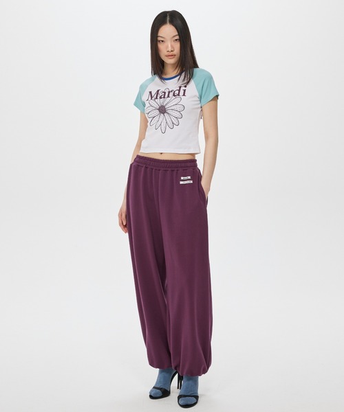 Mardi Mercredi(マルディメクルディ)の「CROPPED TSHIRT RAGLAN FLOWERMARDI / クロップド Tシャツ ラグラン フラワー マルディ(Tシャツ/カットソー・レディース・ホワイト×パープル/ホワイト×ブルー/ホワイト×ピンク・FREE)」の14枚目の写真