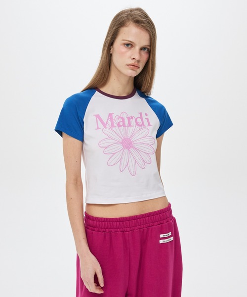 Mardi Mercredi(マルディメクルディ)の「CROPPED TSHIRT RAGLAN FLOWERMARDI / クロップド Tシャツ ラグラン フラワー マルディ(Tシャツ/カットソー・レディース・ホワイト×パープル/ホワイト×ブルー/ホワイト×ピンク・FREE)」の15枚目の写真