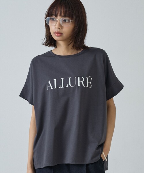 abahouse mavie(アバハウスマヴィ)の「ワイドロゴT(Tシャツ/カットソー・レディース・ベージュ/ホワイト/チャコールグレー・フリー)」の2枚目の写真