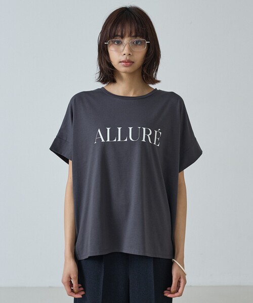abahouse mavie(アバハウスマヴィ)の「ワイドロゴT(Tシャツ/カットソー・レディース・ベージュ/ホワイト/チャコールグレー・フリー)」の15枚目の写真