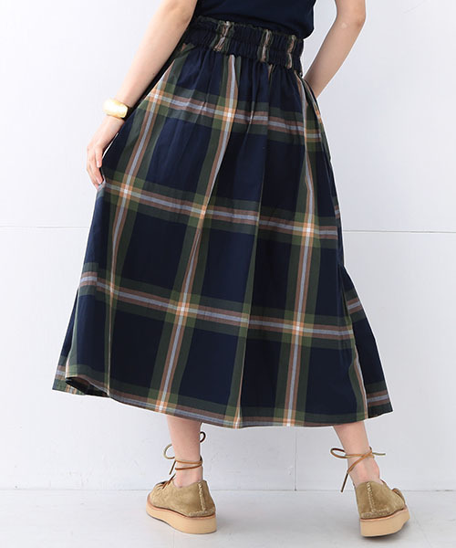 BEAMS BOY（ビームスボーイ）の「BEAMS BOY / BOY ビッグタータン スカート（スカート・レディース・サックスブルー/ネイビー/ナチュラル・ONE SIZE）」の5枚目の写真