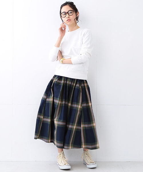 BEAMS BOY（ビームスボーイ）の「BEAMS BOY / BOY ビッグタータン スカート（スカート・レディース・サックスブルー/ネイビー/ナチュラル・ONE SIZE）」の7枚目の写真