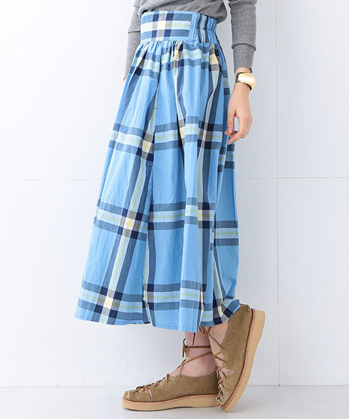 BEAMS BOY（ビームスボーイ）の「BEAMS BOY / BOY ビッグタータン スカート（スカート・レディース・サックスブルー/ネイビー/ナチュラル・ONE SIZE）」の11枚目の写真