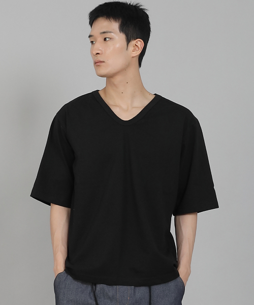 SAINTCREW(セントクルー)の「無地Vネック16sコットン5部半袖TシャツV-8A01ブラック(Tシャツ/カットソー・メンズ・その他・MEDIUM/LARGE/X-LARGE/XXXX-LARGE/XXX-LARGE/XX-LARGE)」の1枚目の写真