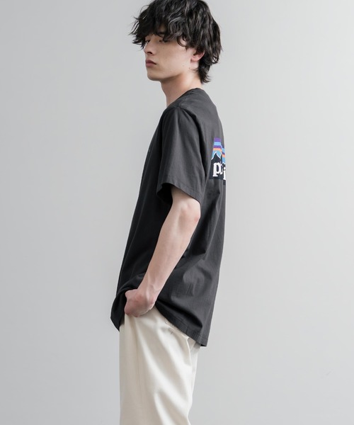 patagonia(パタゴニア)の「Patagonia パタゴニア MS P 6 LOGO T SHIRT オーガニックコットンバックプリントP-6ロゴ半袖Tシャツ(Tシャツ/カットソー・メンズ・ナチュラル/グリーン/ブラック/ブルー・XL/L/M/S)」の7枚目の写真