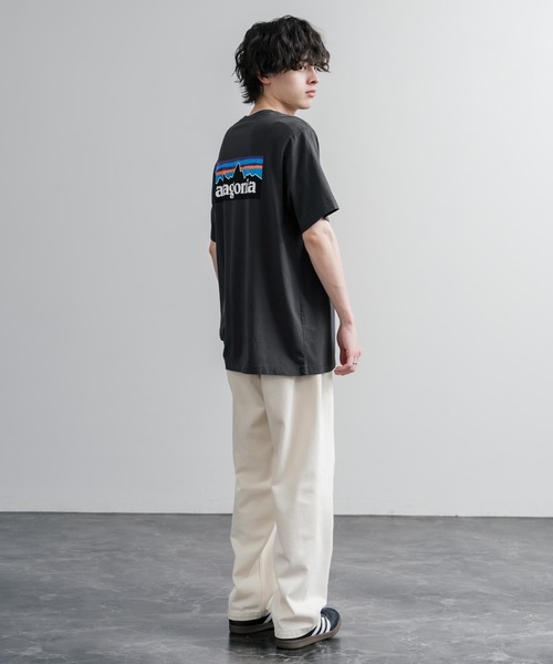 patagonia(パタゴニア)の「Patagonia パタゴニア MS P 6 LOGO T SHIRT オーガニックコットンバックプリントP-6ロゴ半袖Tシャツ(Tシャツ/カットソー・メンズ・ナチュラル/グリーン/ブラック/ブルー・XL/L/M/S)」の10枚目の写真
