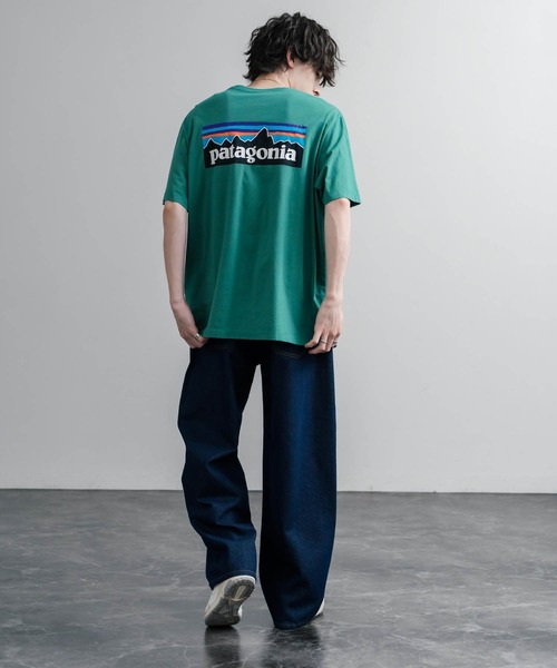 patagonia(パタゴニア)の「Patagonia パタゴニア MS P 6 LOGO T SHIRT オーガニックコットンバックプリントP-6ロゴ半袖Tシャツ(Tシャツ/カットソー・メンズ・ナチュラル/グリーン/ブラック/ブルー・XL/L/M/S)」の19枚目の写真
