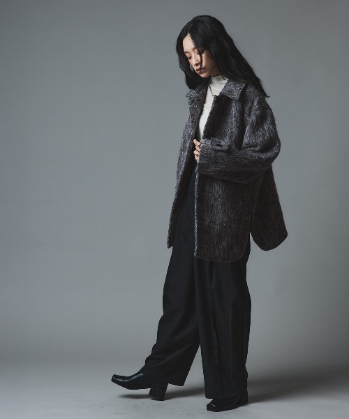 W:Huku(フーク)の「ウール シャギー ステンカラー コート / Wool Shaggy Soutien Collar Coat(ピーコート・レディース・チャコール/マスタード/ブラウン/ライトベージュ・FREE)」の17枚目の写真