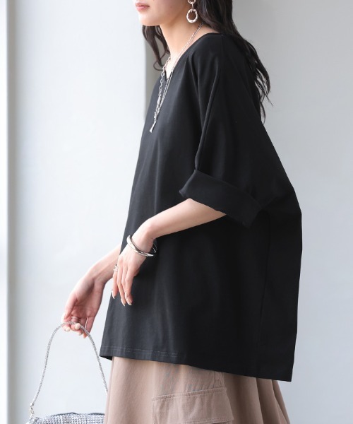 HUG.U(ハグユー)の「「アセナイン」 汗ジミ軽減 ロールアップ袖 VネックTシャツ(Tシャツ/カットソー・レディース・ダークグレー/ミント/オレンジ/ホワイト/ブラック・FREE)」の19枚目の写真