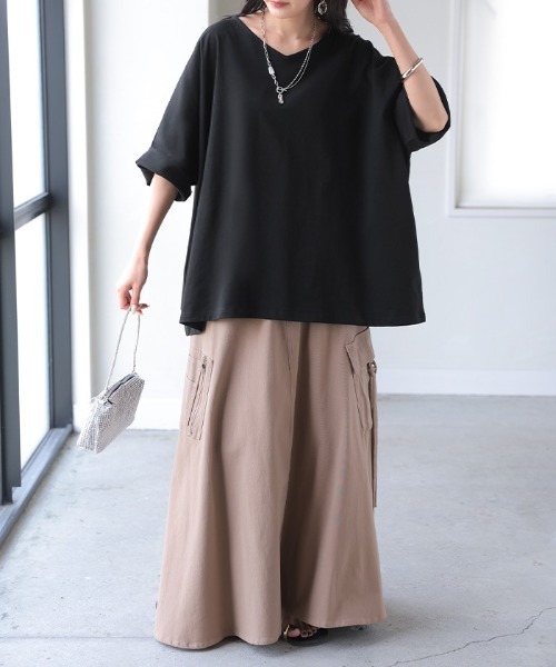 HUG.U(ハグユー)の「「アセナイン」 汗ジミ軽減 ロールアップ袖 VネックTシャツ(Tシャツ/カットソー・レディース・ダークグレー/ミント/オレンジ/ホワイト/ブラック・FREE)」の20枚目の写真