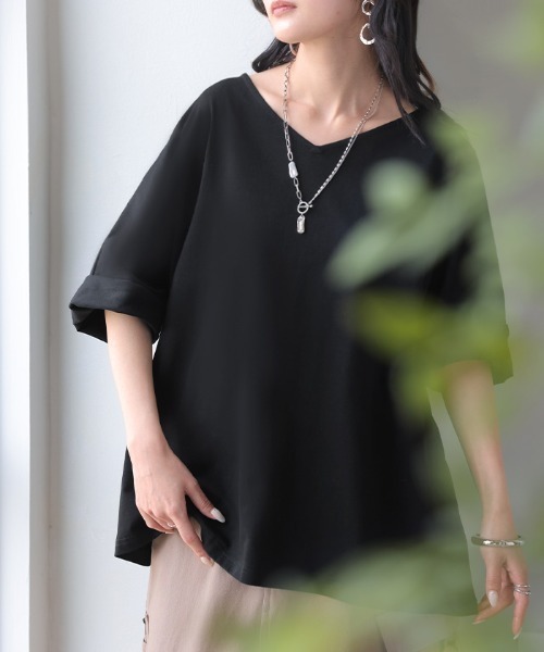 HUG.U(ハグユー)の「「アセナイン」 汗ジミ軽減 ロールアップ袖 VネックTシャツ(Tシャツ/カットソー・レディース・ダークグレー/ミント/オレンジ/ホワイト/ブラック・FREE)」の18枚目の写真