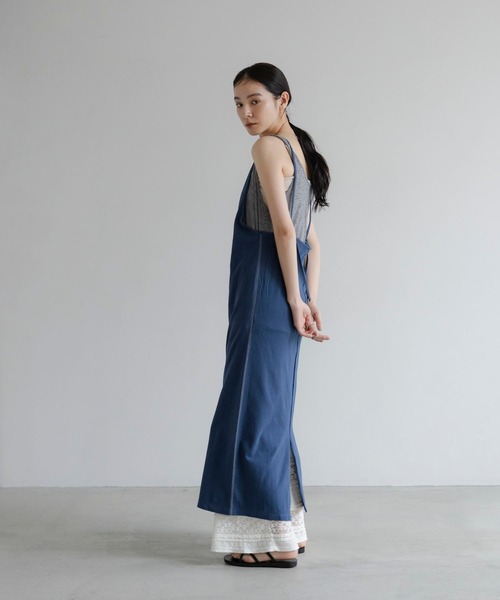 LOWRYS FARM(ローリーズファーム)の「ホルターネックレイヤードワンピース 1049024(ワンピース・レディース・ブルー/ブラウン/ブラック・FREE)」の7枚目の写真