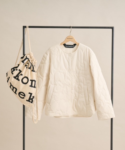 marimekko（マリメッコ）の「【バナー掲載特典付】《JAPAN EXCLUSIVE》Je Kapseli Piirto Unikko / coat（ノーカラーコート・レディース・ホワイト・MEDIUM/X-LARGE/LARGE/XX-SMALL/SMALL/X-SMALL）」の4枚目の写真