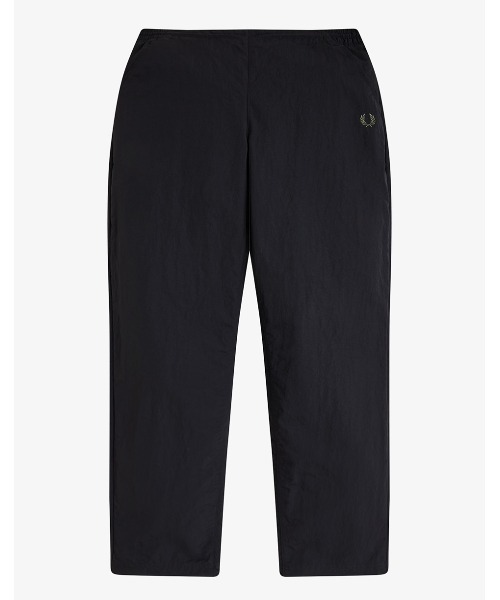 FRED PERRY（フレッドペリー）の「Shell Track Pants／シェルトラックパンツ（その他パンツ・メンズ・ブラック・S/L/M）」の5枚目の写真