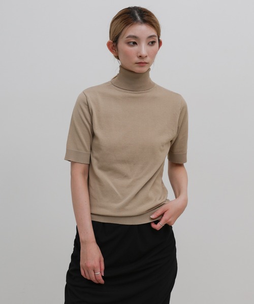 select MOCA(セレクトモカ)の「コンパクトハイネックシンプルニットトップス(ニット/セーター・レディース・ベージュ/グレー/ネイビー/ブラック/アイボリー・FREE)」の4枚目の写真
