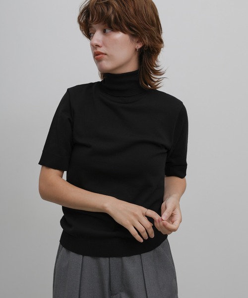 select MOCA(セレクトモカ)の「コンパクトハイネックシンプルニットトップス(ニット/セーター・レディース・ベージュ/グレー/ネイビー/ブラック/アイボリー・FREE)」の2枚目の写真