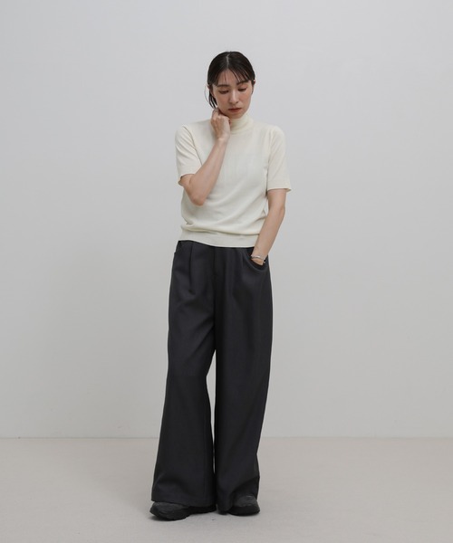 select MOCA(セレクトモカ)の「コンパクトハイネックシンプルニットトップス(ニット/セーター・レディース・ベージュ/グレー/ネイビー/ブラック/アイボリー・FREE)」の7枚目の写真
