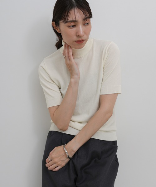 select MOCA(セレクトモカ)の「コンパクトハイネックシンプルニットトップス(ニット/セーター・レディース・ベージュ/グレー/ネイビー/ブラック/アイボリー・FREE)」の21枚目の写真