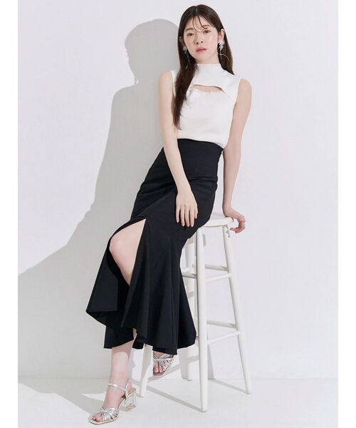 MERCURYDUO(マーキュリーデュオ)の「カットアウトフリルノースリニット(ニット/セーター・レディース・ベビーピンク/ブラック/オフホワイト・FREE)」の8枚目の写真