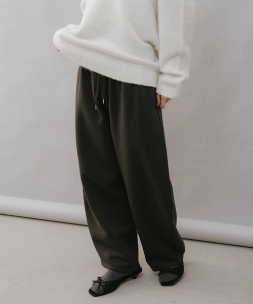 duei（デュイ）の「裏起毛カーブスウェットパンツ（スウェットパンツ・レディース・チャコールグレー/グレー・FREE）」の20枚目の写真