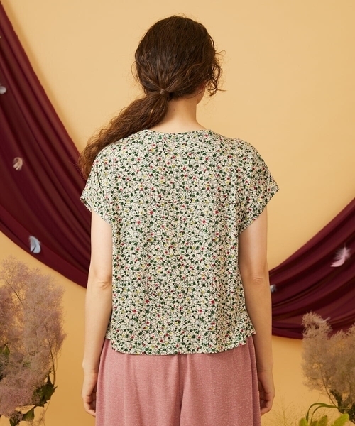 Jocomomola(ホコモモラ)の「【接触冷感】Onditas ドットプリントカットソー(Tシャツ/カットソー・レディース・アイボリー・40)」の9枚目の写真
