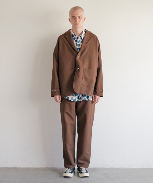 rehacer(レアセル)の「rehacer : Comfort Tuck Easy Slacks / コンフォート タック イージー スラックス(スラックス・メンズ・ブラック/ブラウン・MEDIUM/LARGE/SMALL)」の3枚目の写真