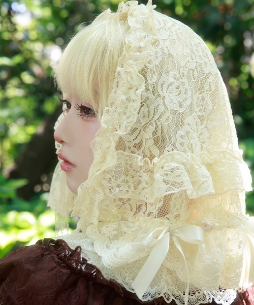 myu:loret(ミュウロレット)の「マルチレースバブーシュカ(バンダナ/スカーフ・レディース・ホワイト/クリーム・FREE)」の5枚目の写真