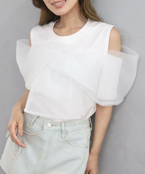 CECIL McBEE(セシルマクビー)の「リボンドッキングタンクトップ(Tシャツ/カットソー・レディース・オフホワイト/パープル/ブラック・MEDIUM)」の1枚目の写真