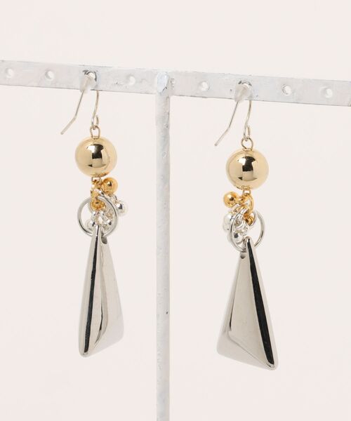 tone(トーン)の「【lea.acc*maamee*】バイカラーつぶつぶビーズ×トライアングル(ピアス(両耳用)・レディース・シルバー・FREE)」の2枚目の写真
