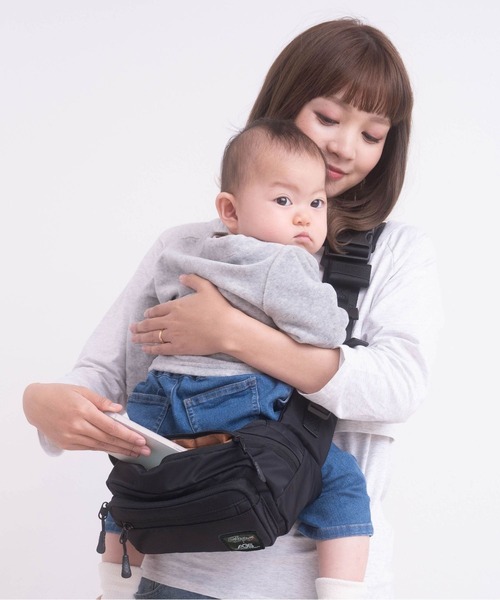 SweetMommy（スウィートマミー）の「無重力ヒップシート[PLUS] 抱っこ紐 ボディバッグ 3WAY AGS機能搭載  2026最新版（抱っこ紐/ベルトカバー/スリング・レディース・ブラック/アイボリー/グレー・FREE）」の10枚目の写真