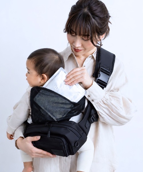 SweetMommy（スウィートマミー）の「無重力ヒップシート[PLUS] 抱っこ紐 ボディバッグ 3WAY AGS機能搭載  2026最新版（抱っこ紐/ベルトカバー/スリング・レディース・ブラック/アイボリー/グレー・FREE）」の13枚目の写真