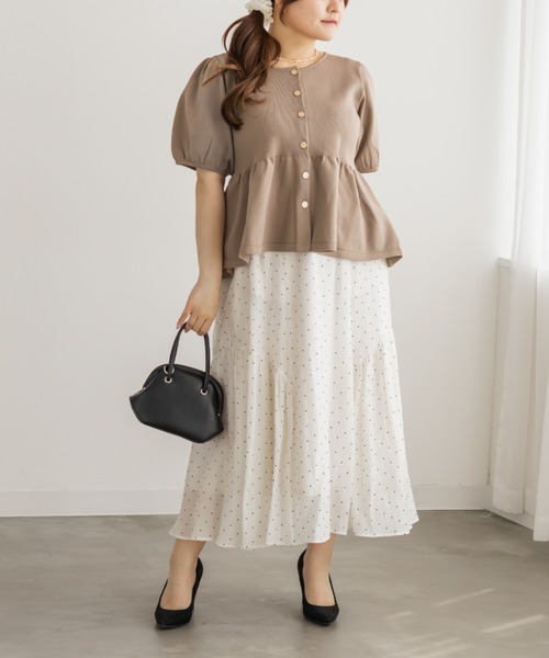 CLETTE（クレット）の「フロント釦ペプラムニット（ニット/セーター・レディース・パープル/モカ/ブラック・3L/LL/4L）」の11枚目の写真