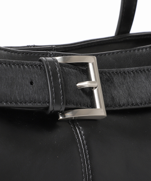 Mollini(モリーニ)の「MOLLINI /モリーニ BELT WIDE バッグ(トートバッグ・レディース・ブラウン/ブラック・FREE)」の8枚目の写真