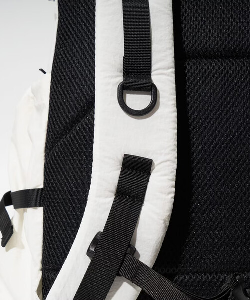 COBMASTER(コブマスター)の「Cobmaster/コブマスター COB-CSR DAISY PACK(バックパック/リュック・レディース・ブラック/ホワイト・ONE SIZE)」の14枚目の写真